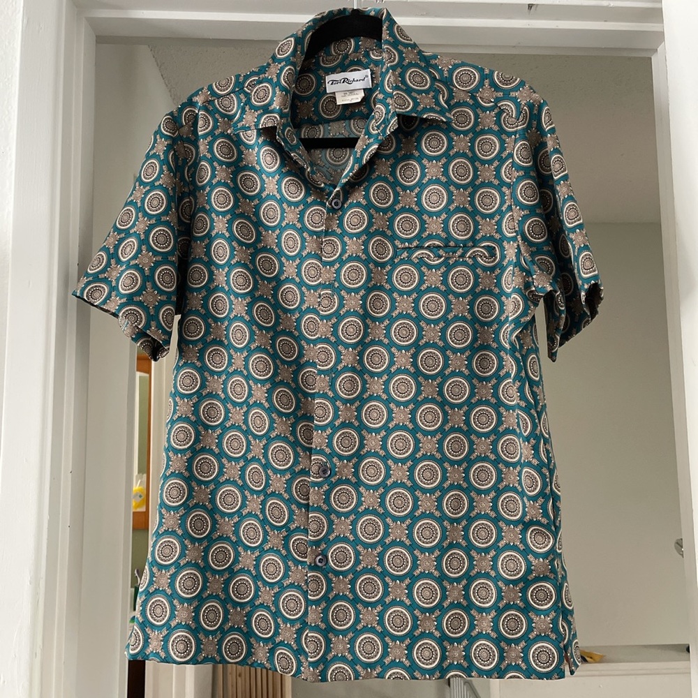 Dress shirt